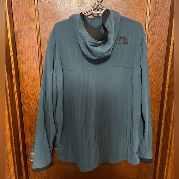 Men’s blue Northface jacket size xl - Picture 2 of 2